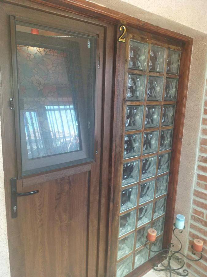 דירות מנגליה Casa Mola מראה חיצוני תמונה