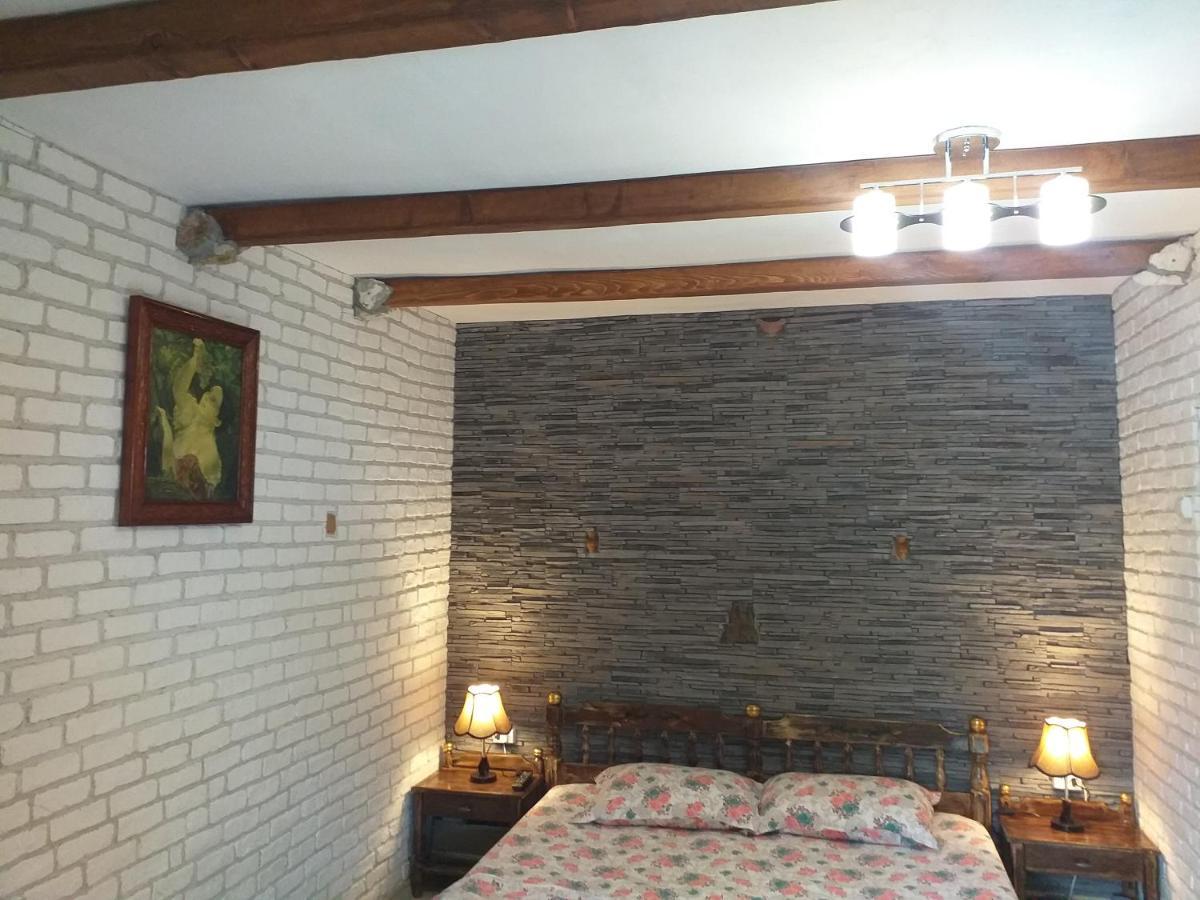 דירות מנגליה Casa Mola מראה חיצוני תמונה