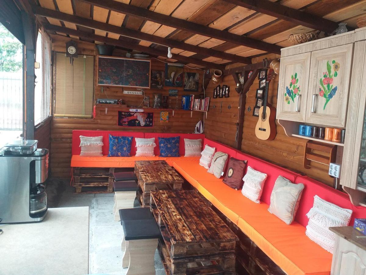 דירות מנגליה Casa Mola מראה חיצוני תמונה