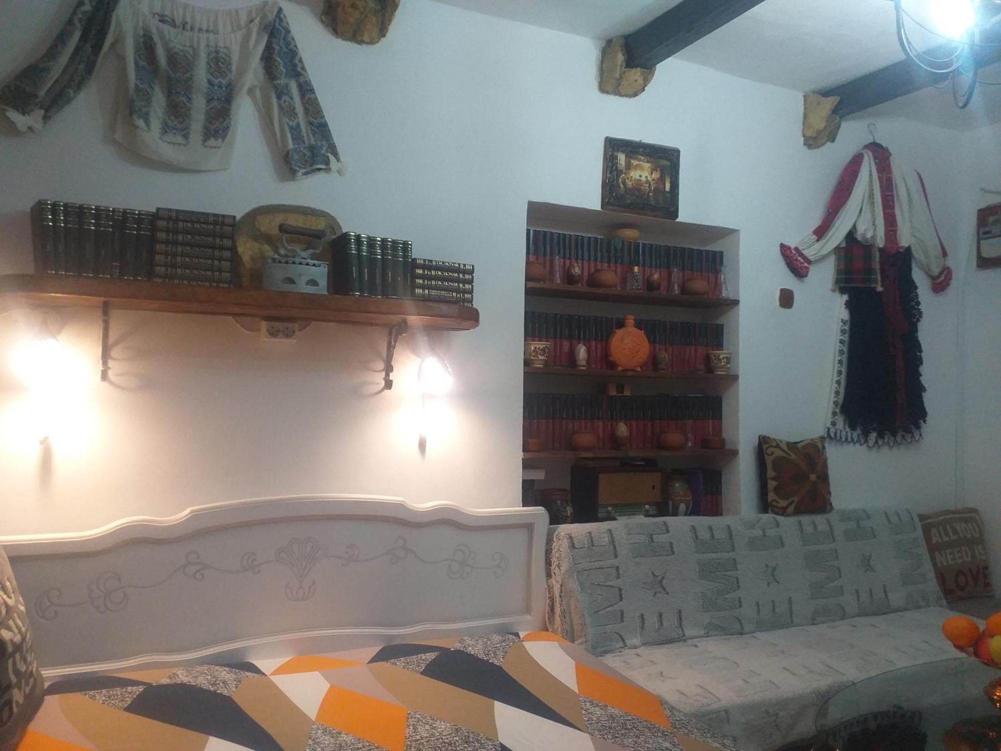 דירות מנגליה Casa Mola מראה חיצוני תמונה