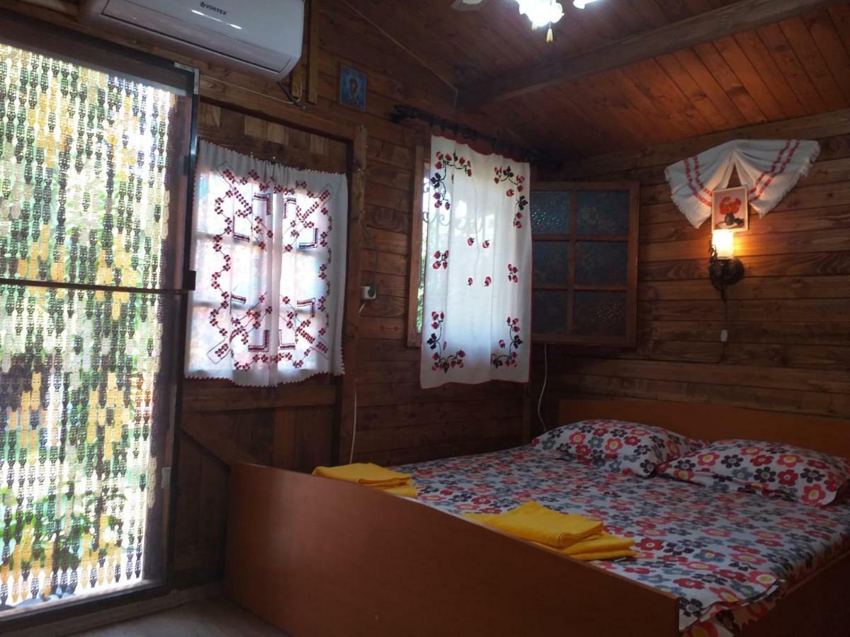 דירות מנגליה Casa Mola מראה חיצוני תמונה